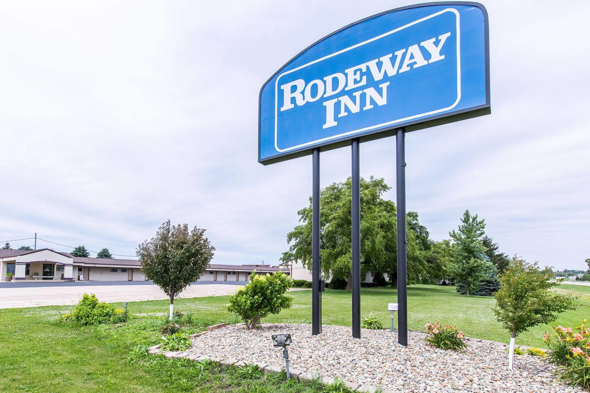 Amerivu Inn Harvest Estates New Hampton Экстерьер фото